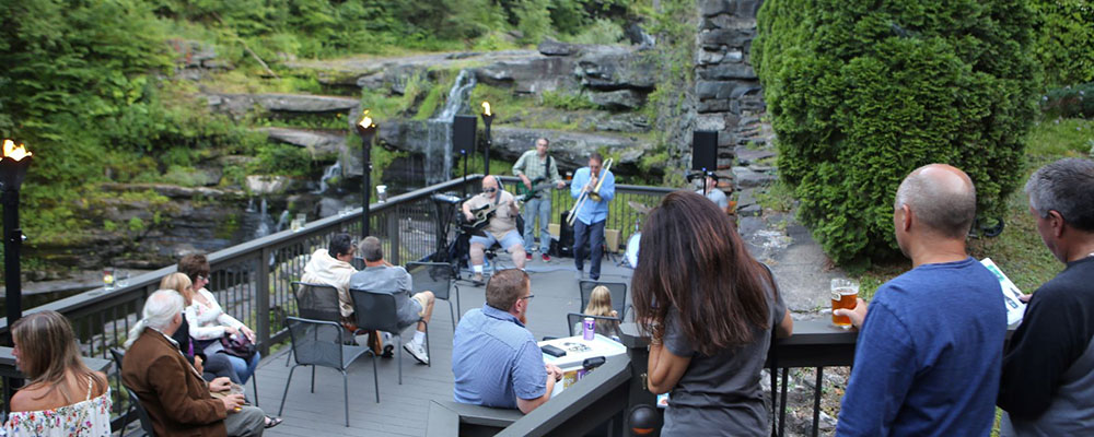 Settlers Hospitality’s Summer Music Series Hits All the Right Notes